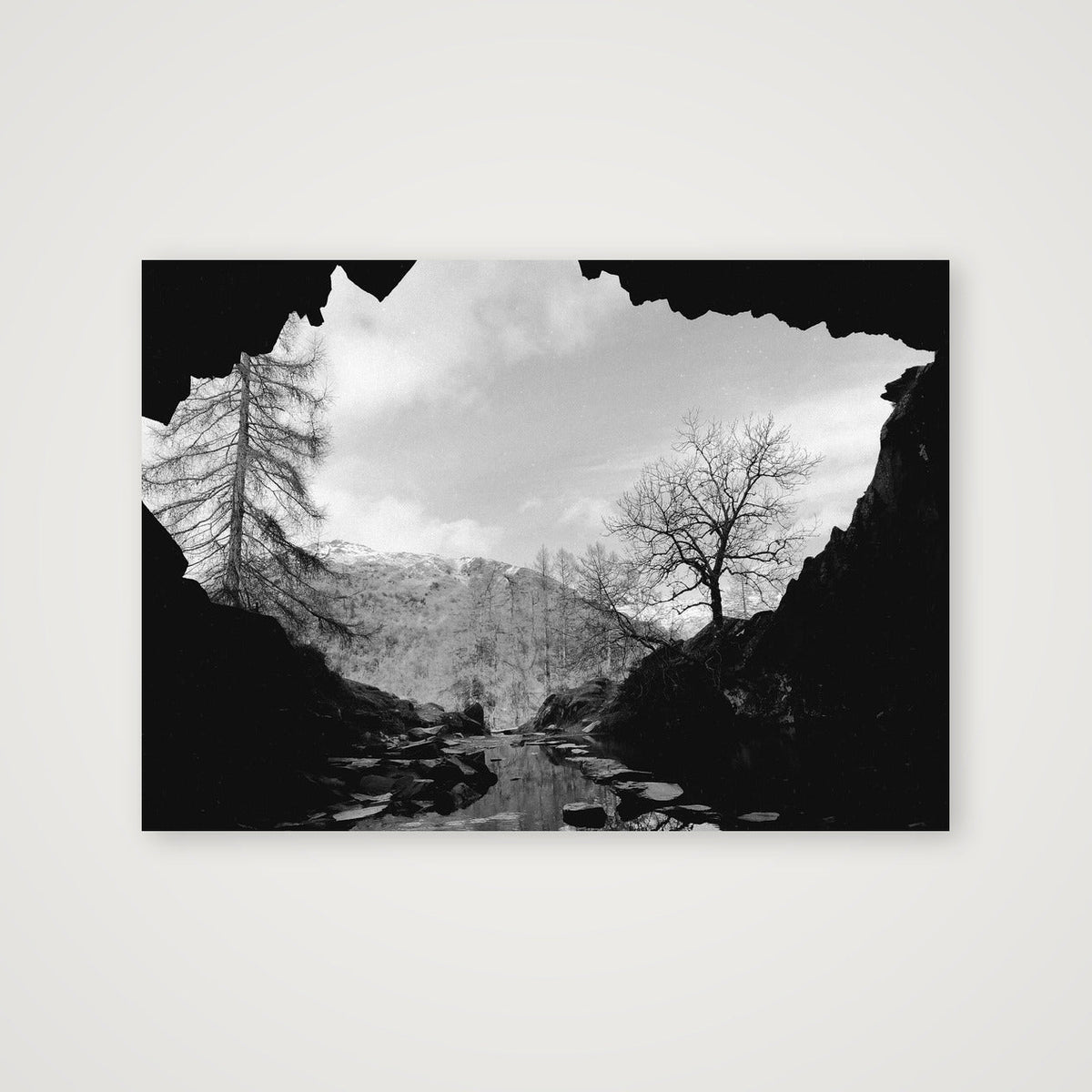 t h r e s h o l d — A4 (30×21cm, 12×8") Print only